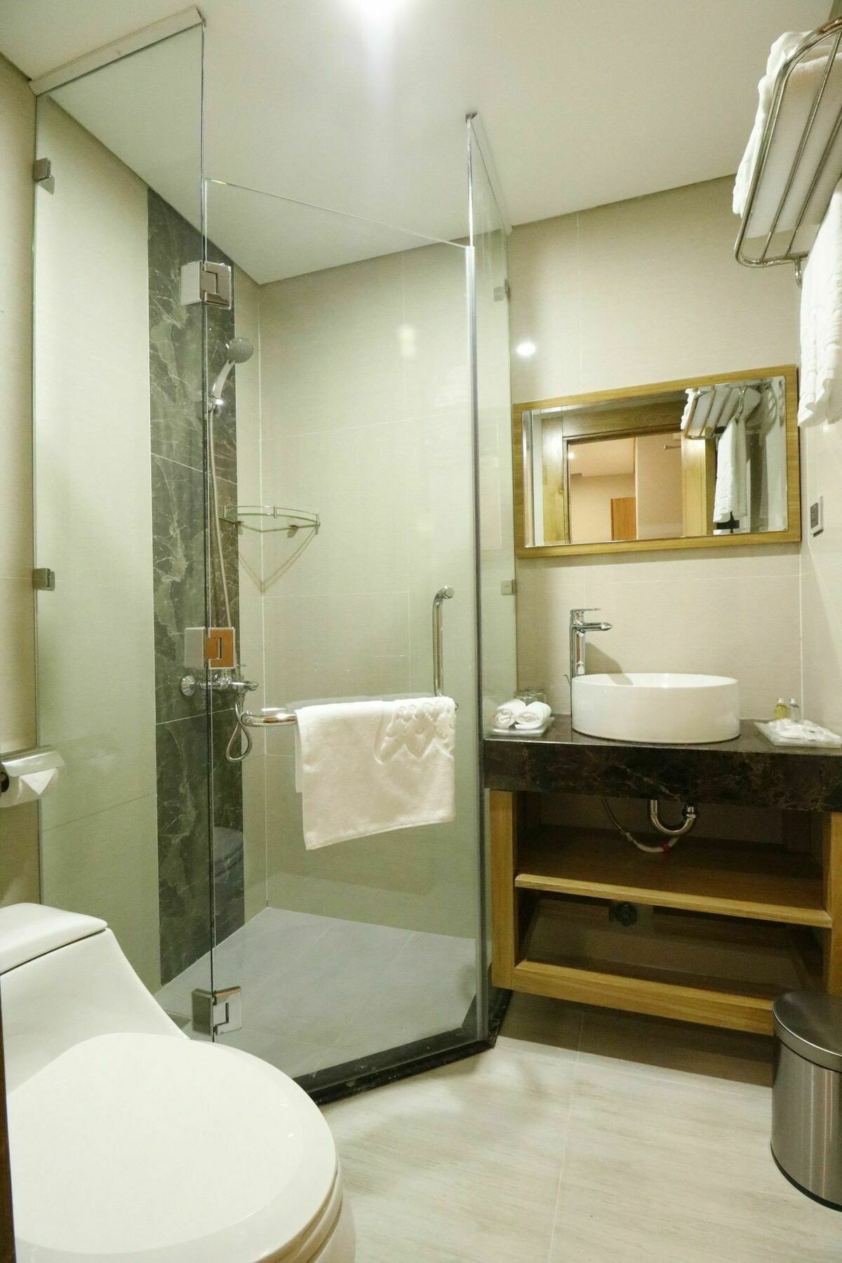 เดอะ บลู แอร์พอร์ต โฮเต็ล Hotel โฮจิมินห์ซิตี้ ภายนอก รูปภาพ